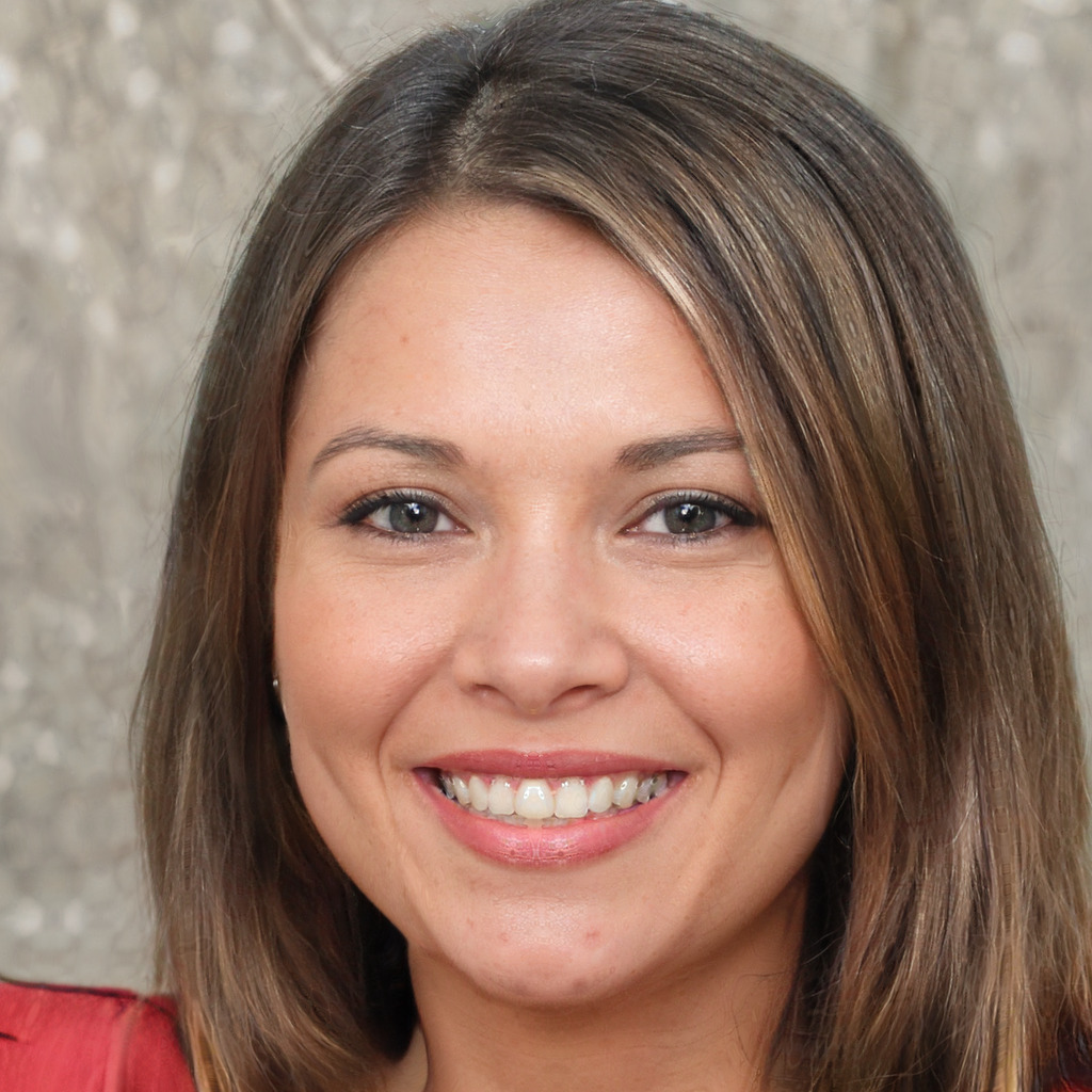 Happy baby in an Ingenuity product